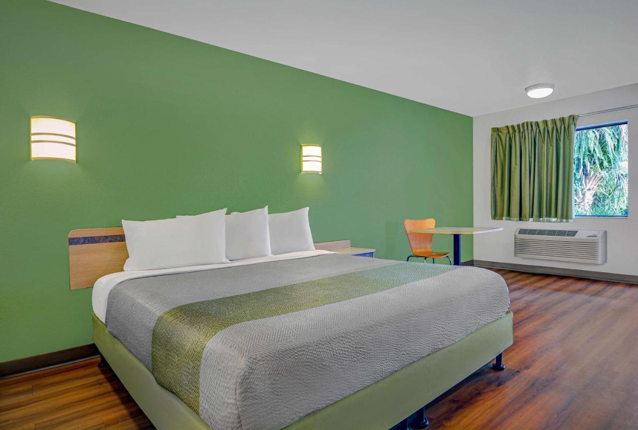 Motel 6-Tallahassee, Fl - Downtown Екстер'єр фото