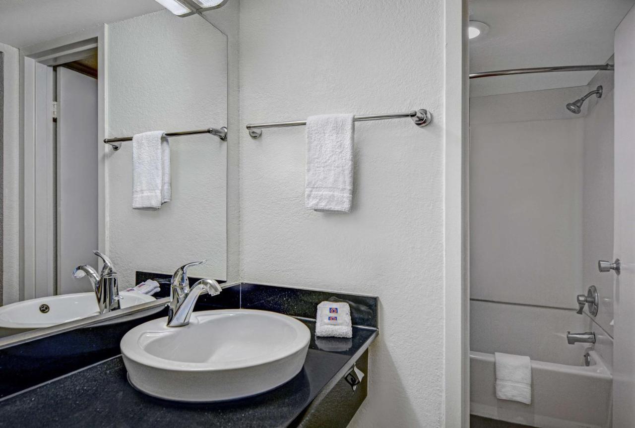 Motel 6-Tallahassee, Fl - Downtown Екстер'єр фото