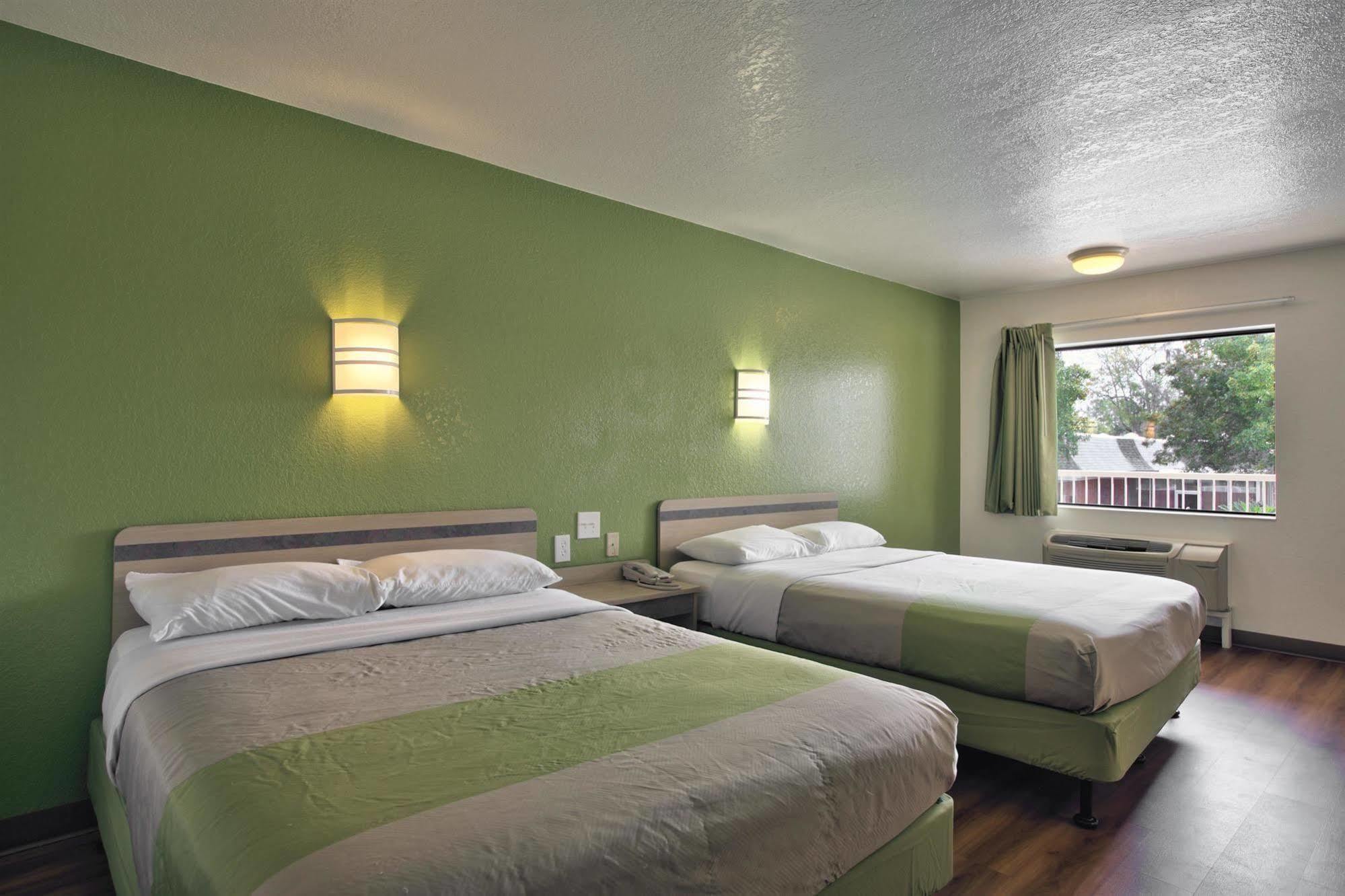 Motel 6-Tallahassee, Fl - Downtown Екстер'єр фото